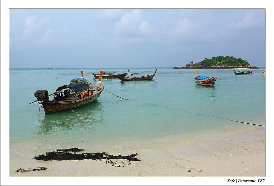 2011 - 07 - Koh Lipe 13